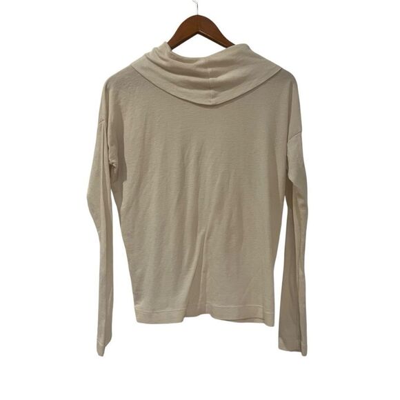 3 for‎ $30! Gap waffle off white waffle long sleeve tee - Picture 8 of 8